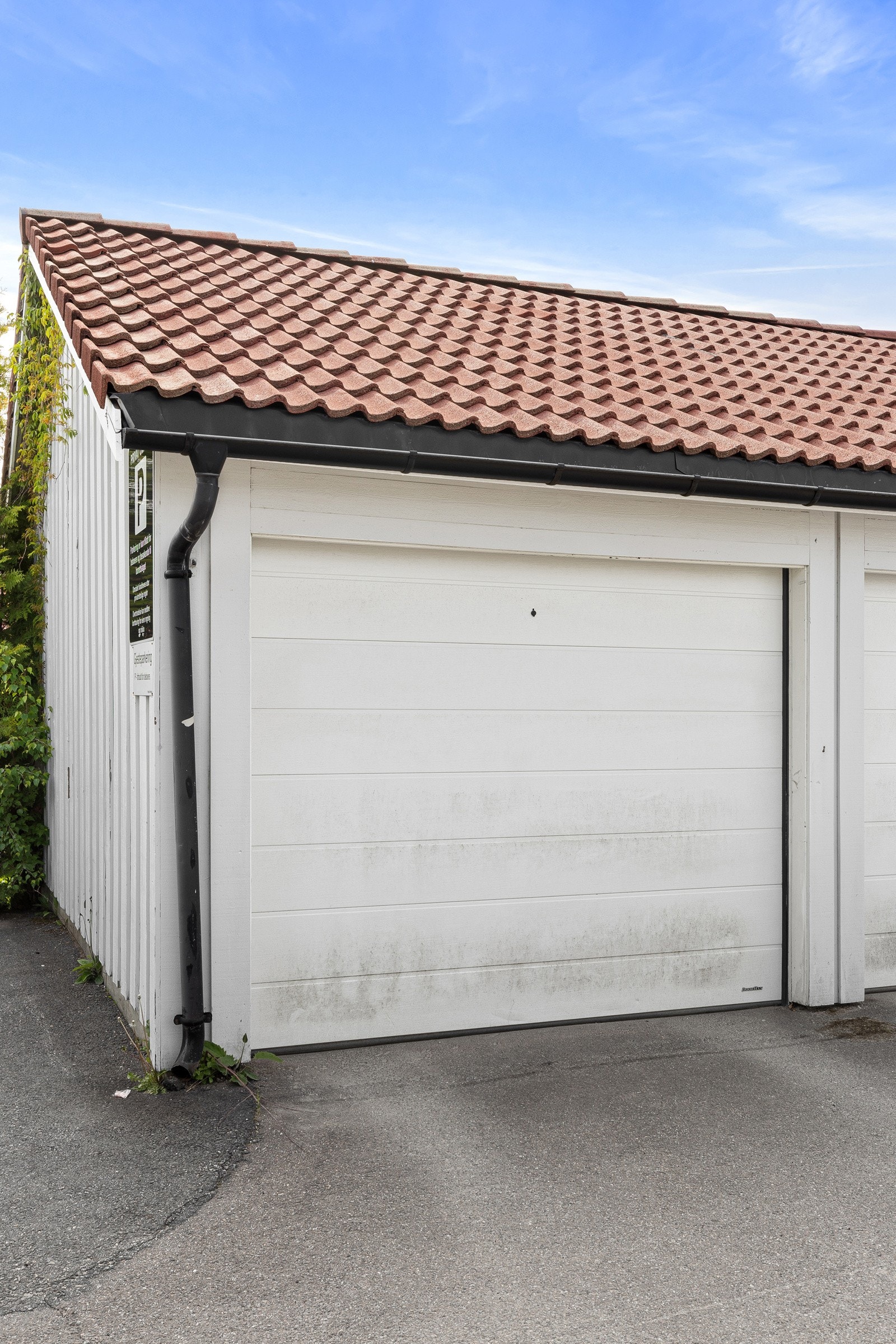 Garasjeplass medfølger enderekkehuset Galleribilde