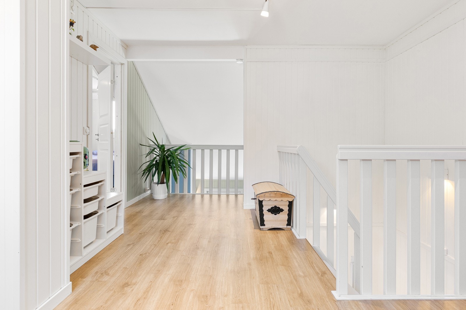 2. etasje: Loftstuen er det perfekte lekerommet for barna Galleribilde