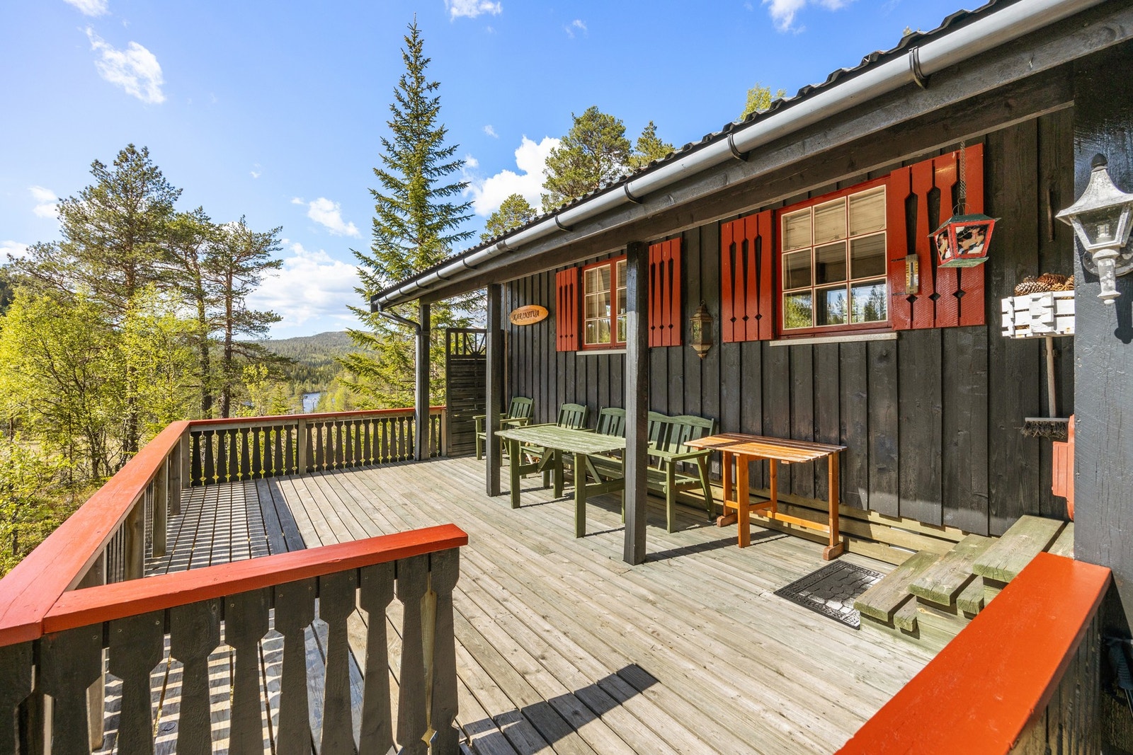 Terrassen måler ca 20 kvm. Galleribilde