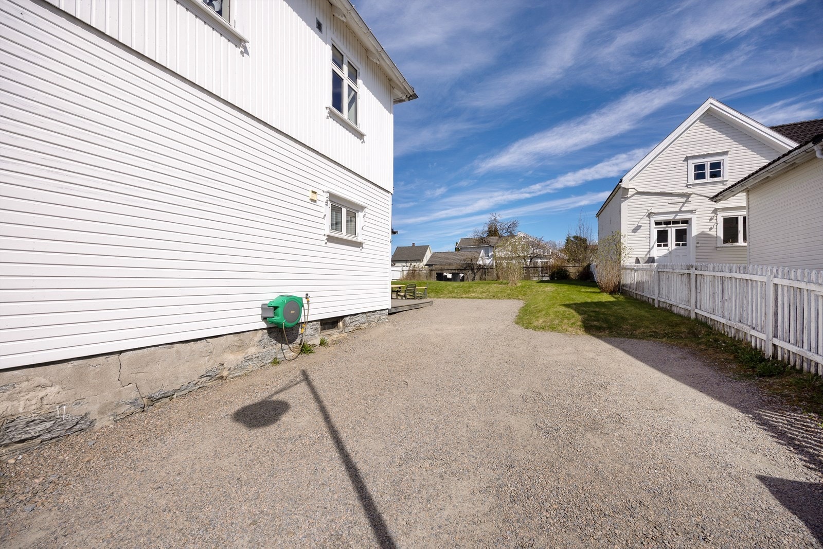 God plass til parkering på egen tomt. Galleribilde