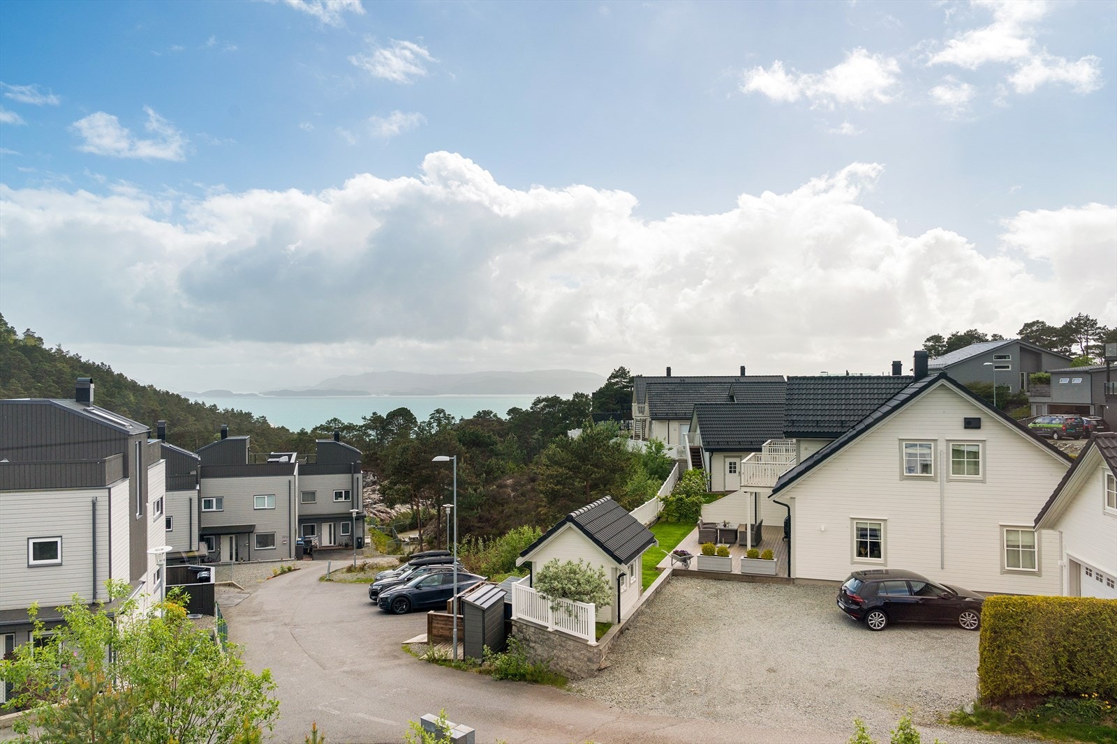 - Et barnevennlig område med nærhet til både barnehage og skole - Galleribilde