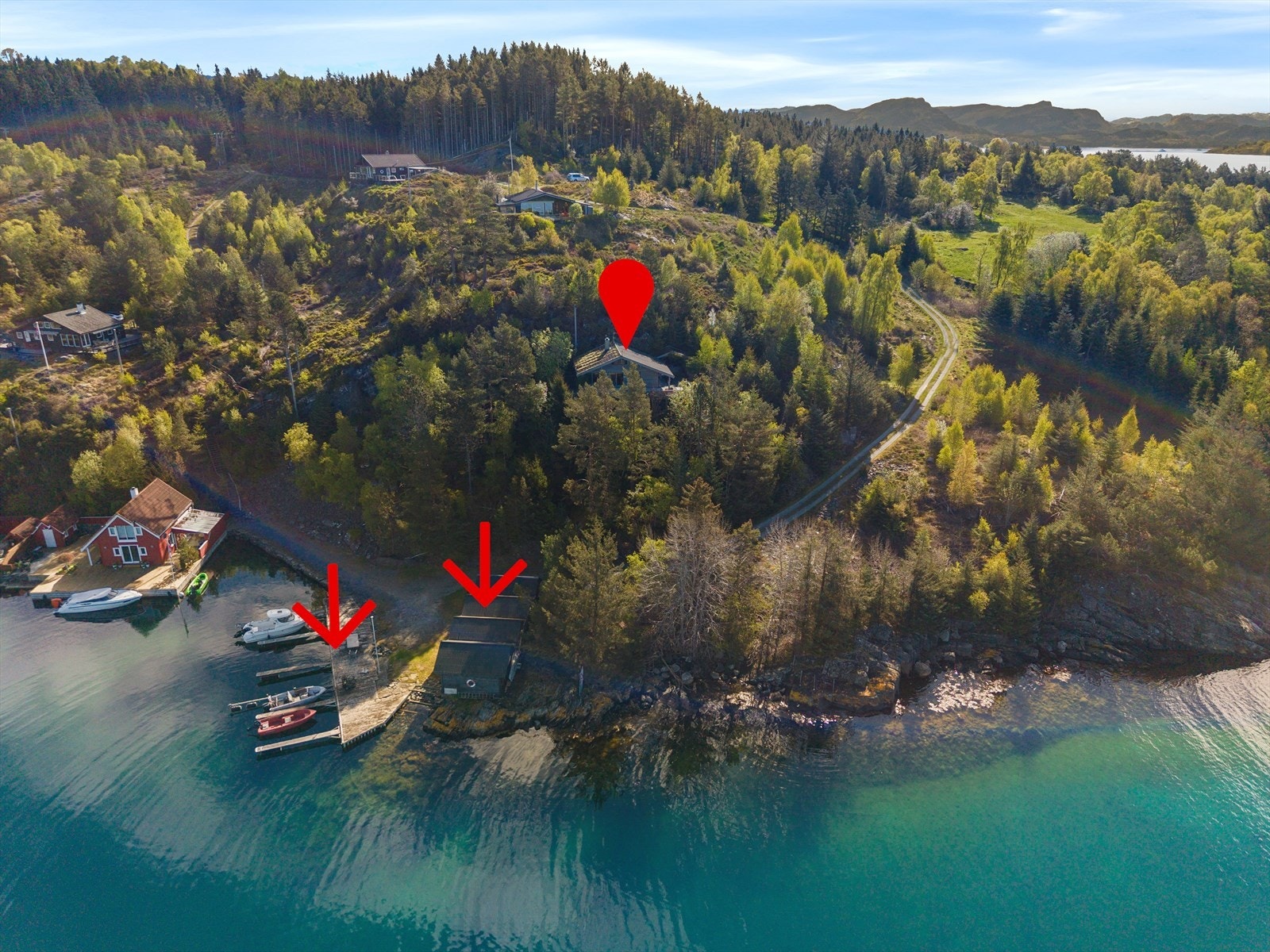 Velkommen til denne fritidseiendommen ved sjøen! Foto: Stian Dirdal, Dirdal Foto AS Galleribilde