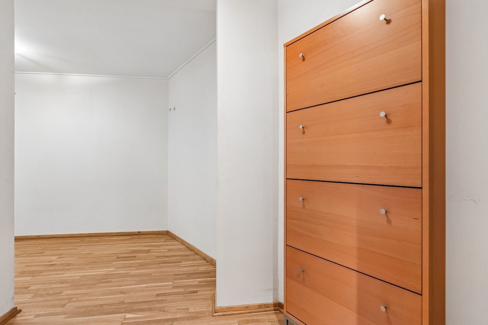Dette er en fin mulighet for de som ønsker seg en sentrumsnær leilighet, uten å ha alt støyet fra byen rundt seg! Galleribilde