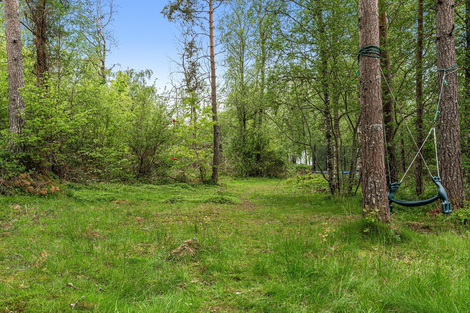 - Felles lekeplass for hyttefeltet - Galleribilde