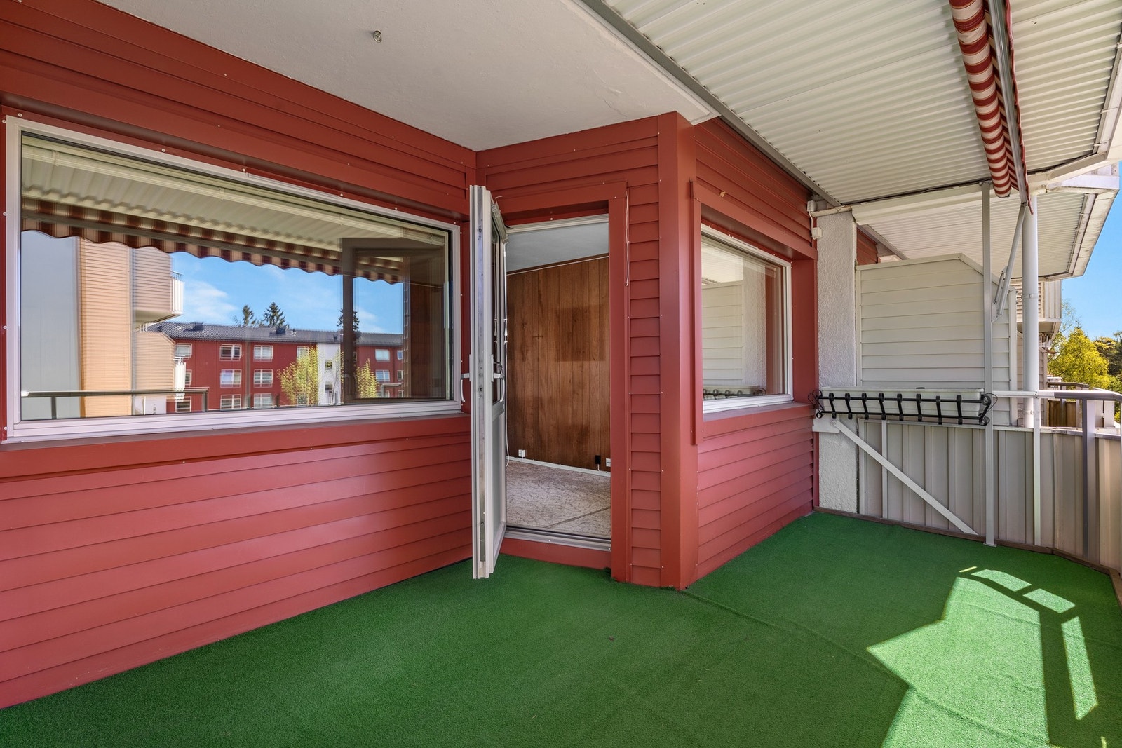 Det er tillatt å bruke både gass- og elektrisk grill. Galleribilde