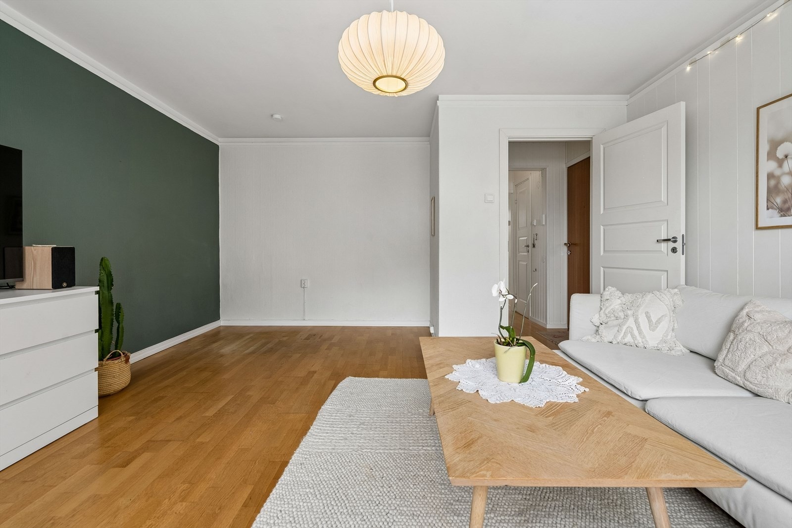 Godt med plass til spisebord Galleribilde