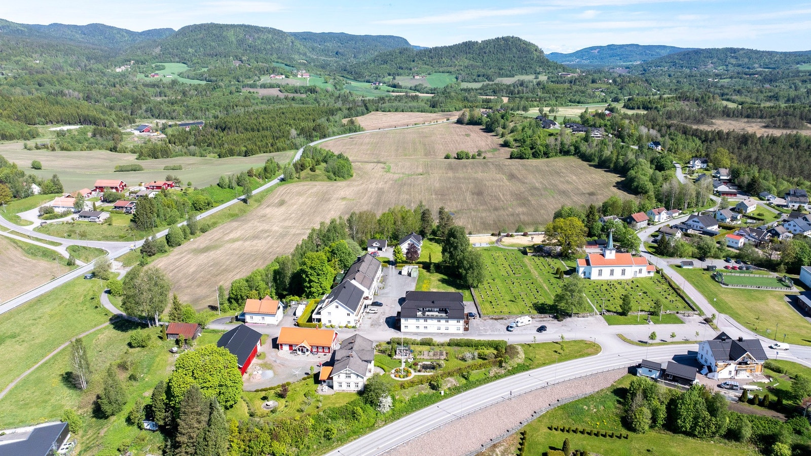 Dyrka jord i bakgrunn Galleribilde