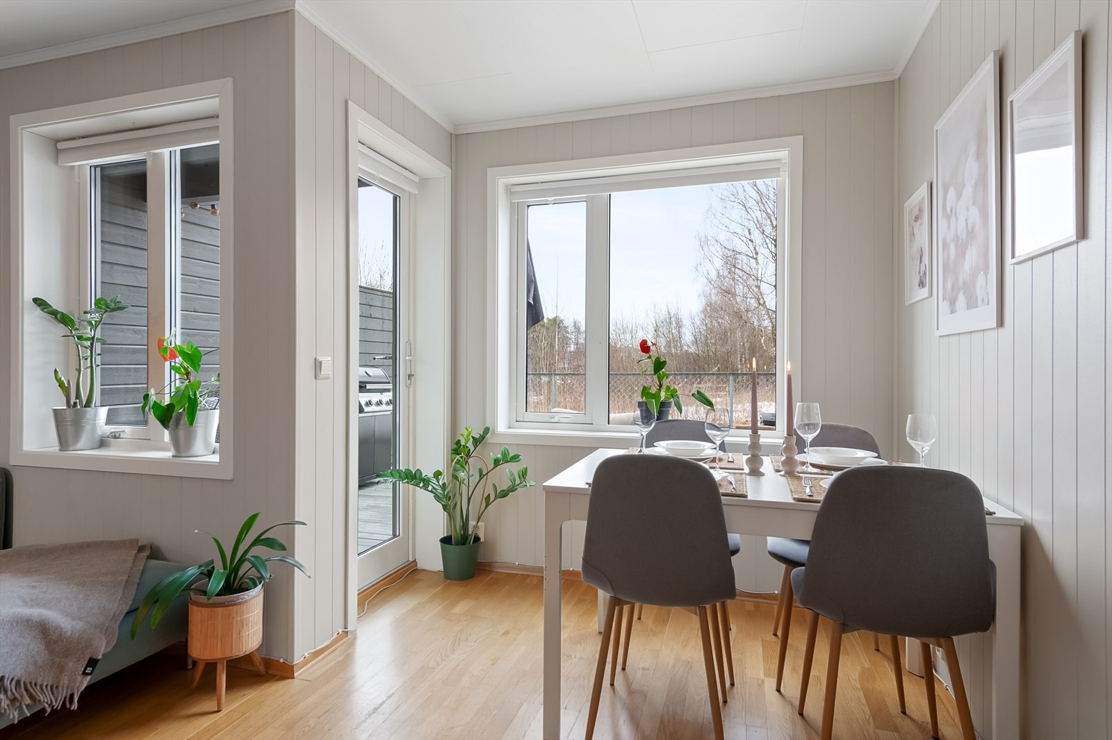 Her kan man samle familie og venner til herlige måltider. Galleribilde