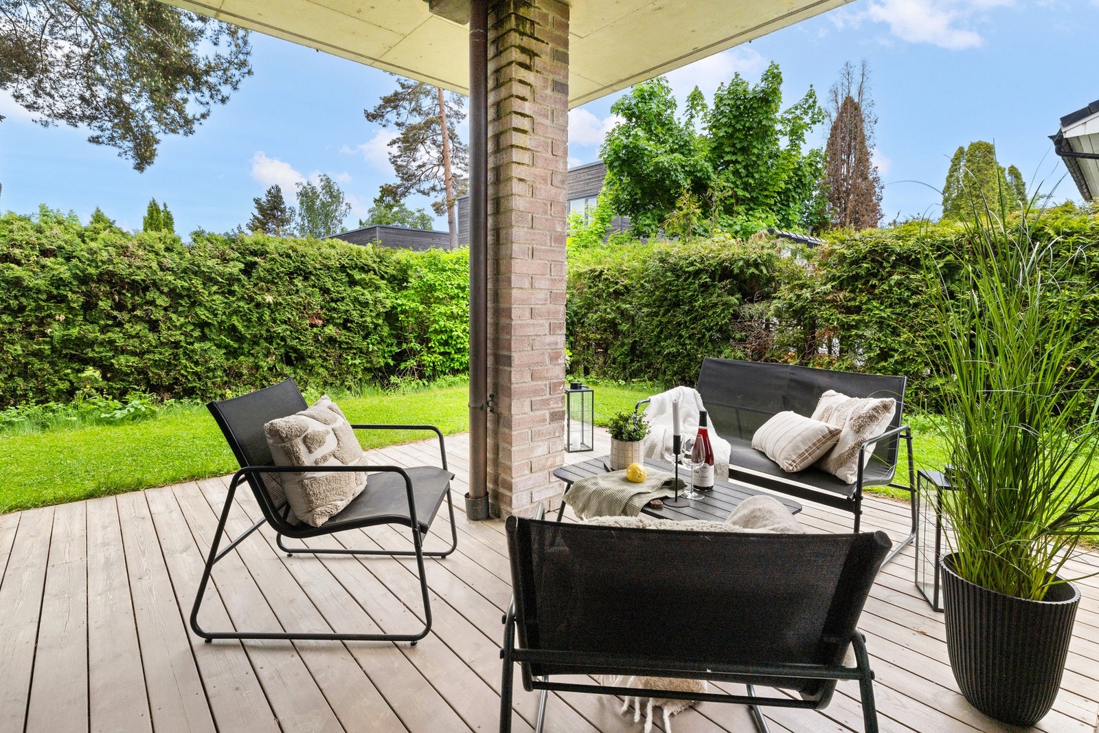Terrasse på ca. 17 kvm mot syd og vest Galleribilde