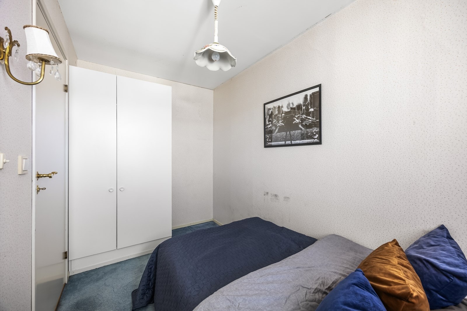 Også dette soverommet har plass til garderobeskap for oppbevaring. Galleribilde