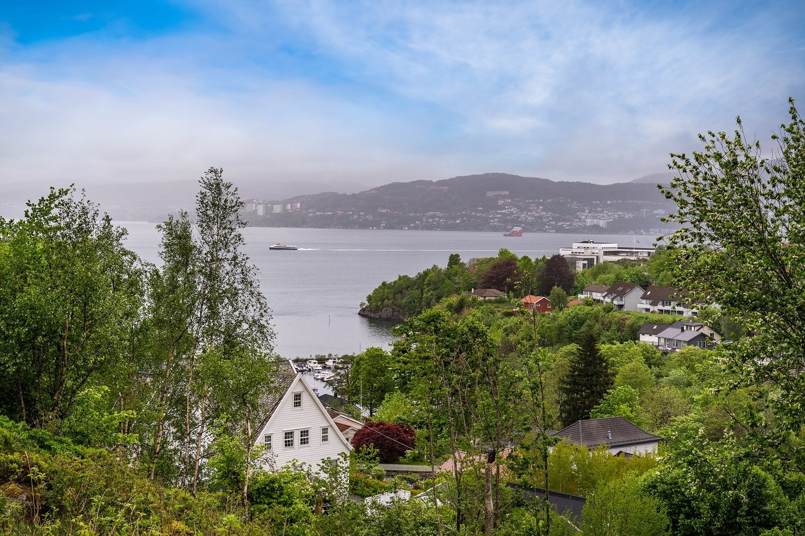 - Følg med på innseilingen til Bergen direkte fra egen uteplass - Galleribilde