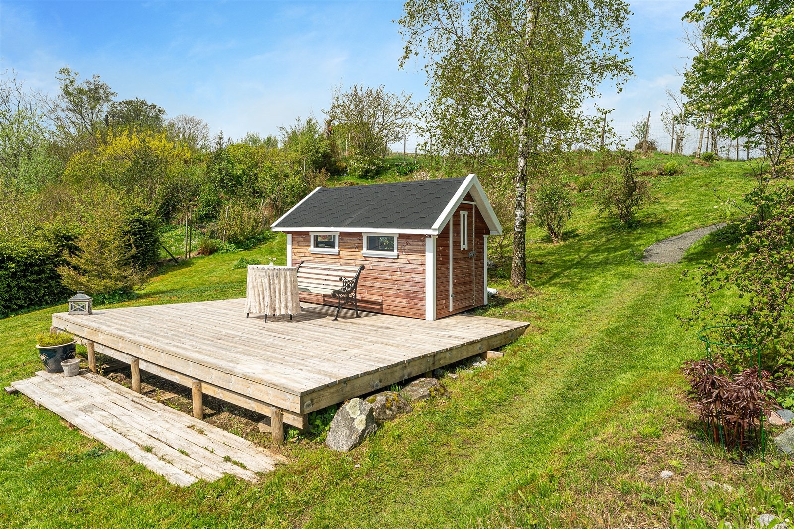Lekehytte med platting Galleribilde