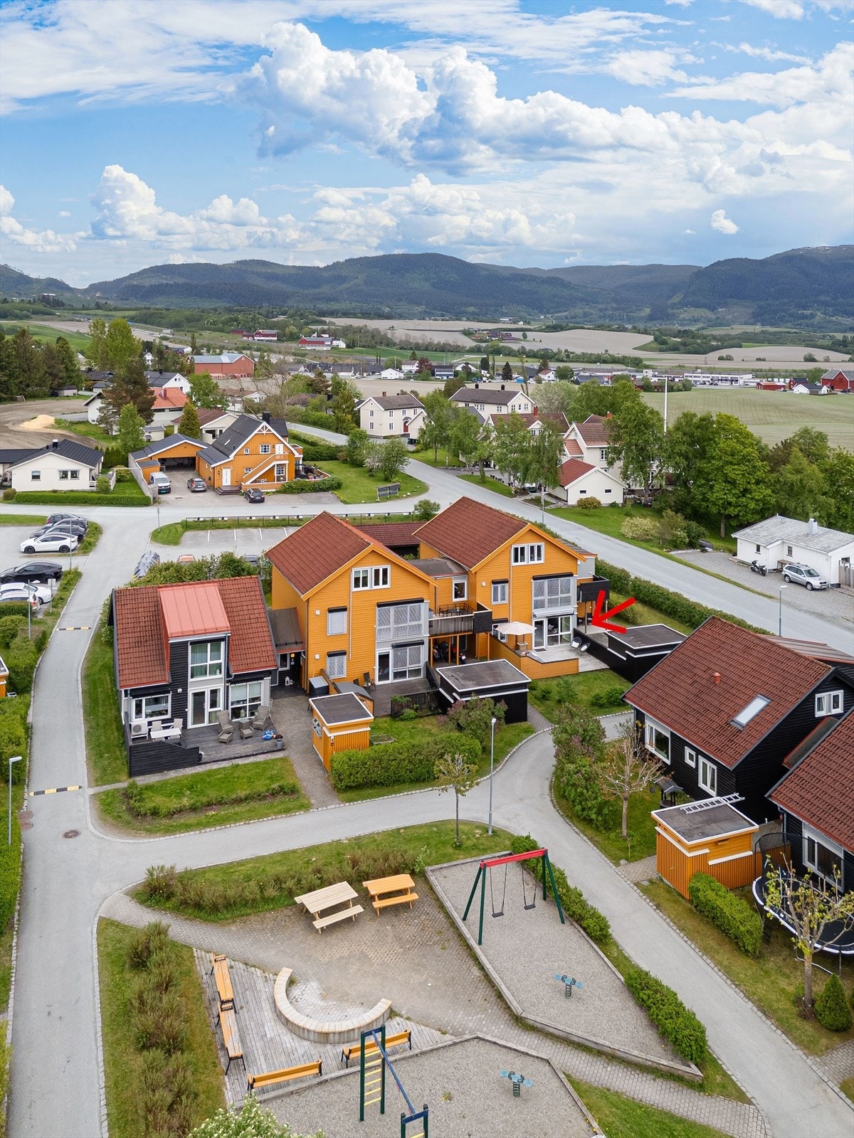 Nypansletta Borettslag tilbyr et trygt og godt bomiljø for folk i alle aldre. Galleribilde