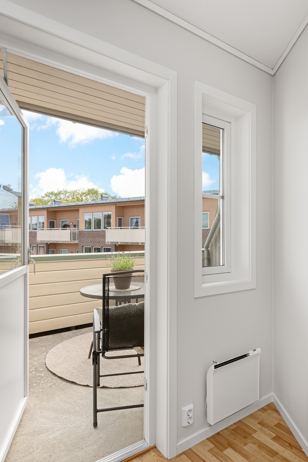 1DX33477 Galleribilde