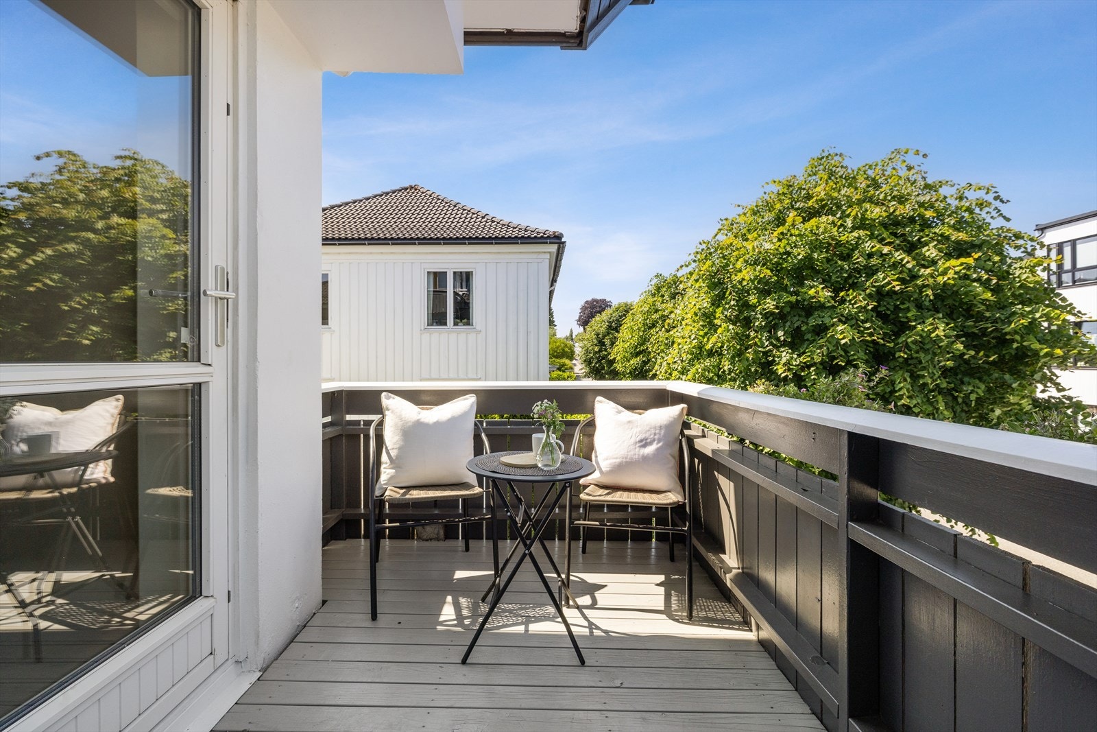 På denne siden kan man nyte morgensolen. Galleribilde