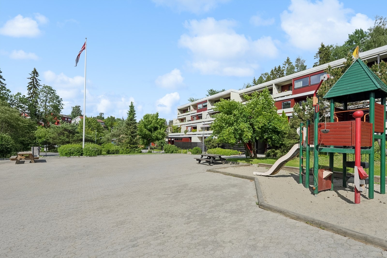 Borettslaget har flere hyggelige fellesområder. Galleribilde