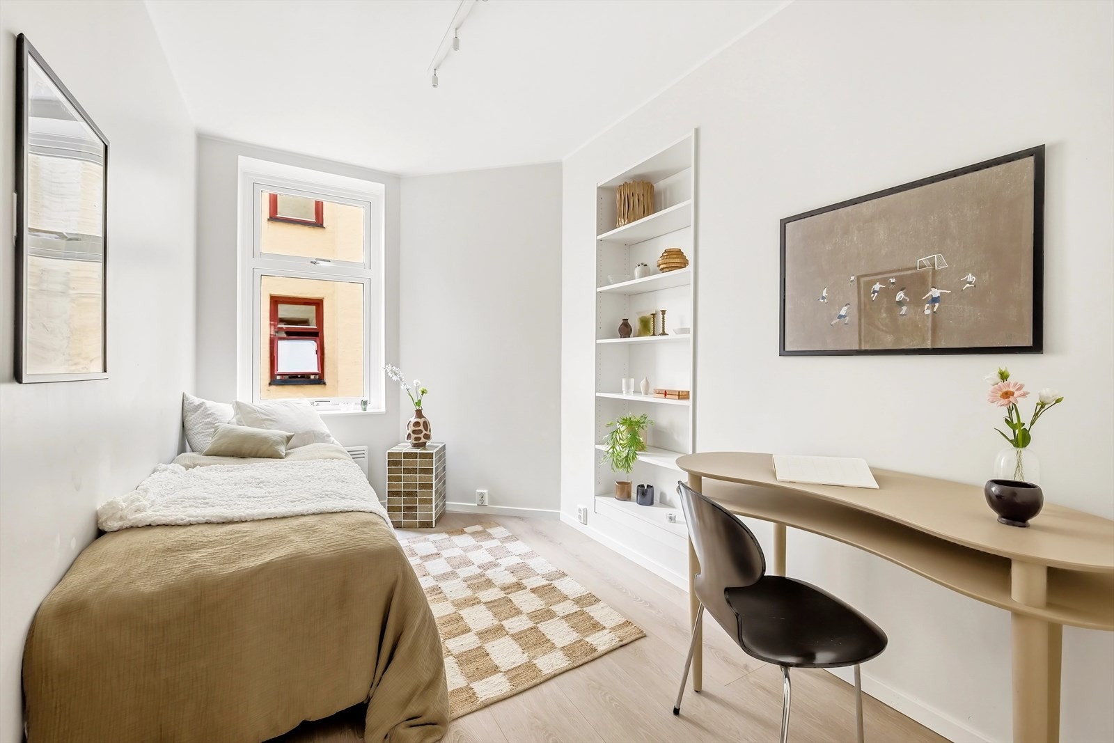 Gjesterom, barnerom, kontor, leie ut til en venn? Valget er ditt - kom på visning og start planleggingen. Galleribilde