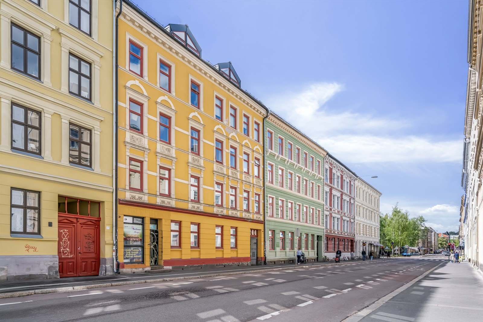 Her bor du midt i smørøyet med gåavstand til det aller meste. Galleribilde