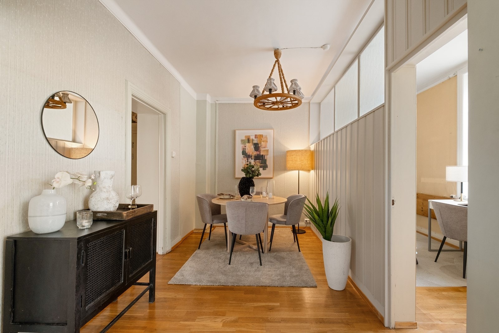Her er det god plass til spisebord. Galleribilde