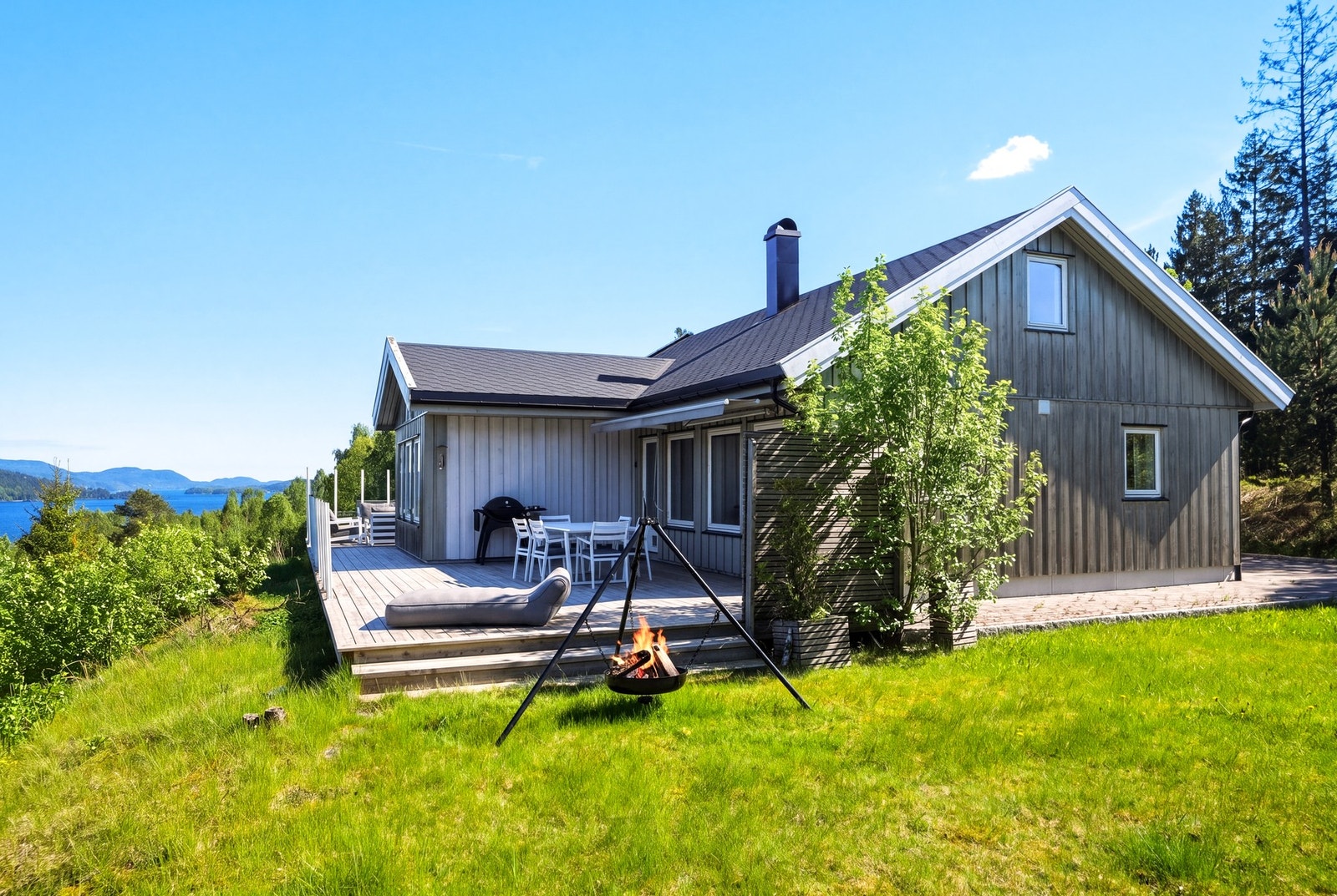 Her ligger alt til rette for å nyte lange og gode sommerdager! Galleribilde