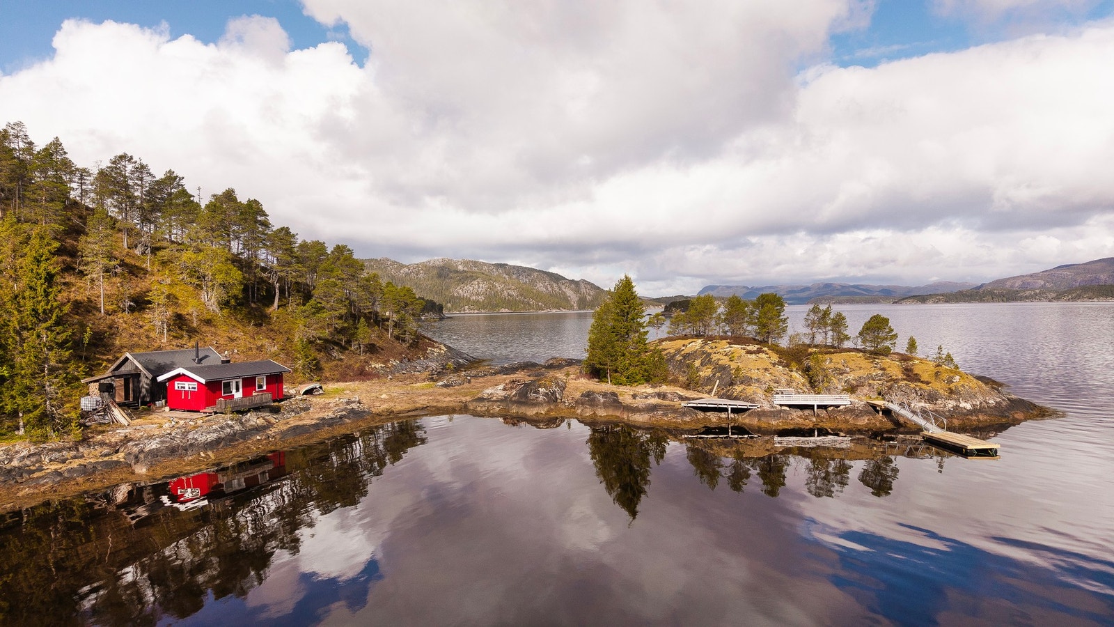 EiendomsMegler 1 v/Anders Jensen har gleden av å presentere Selnes 25! Foto: Martin Hågensen Galleribilde