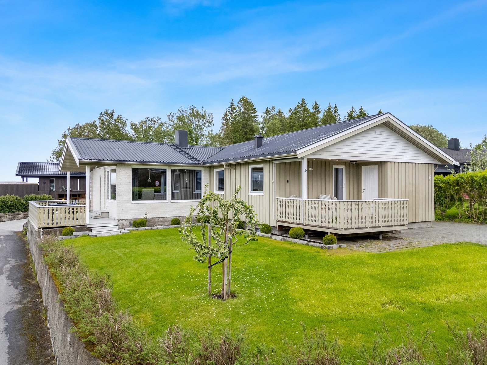 Pent opparbeidet uteområde. Galleribilde