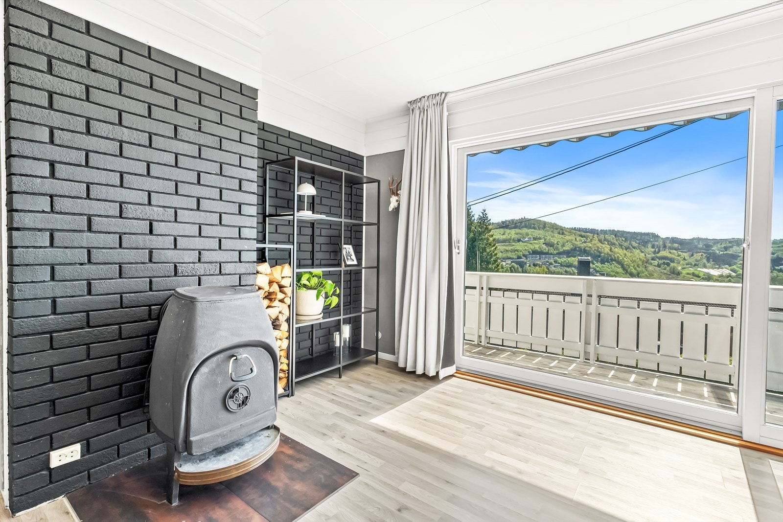 Direkte utgang til terrasse. Galleribilde