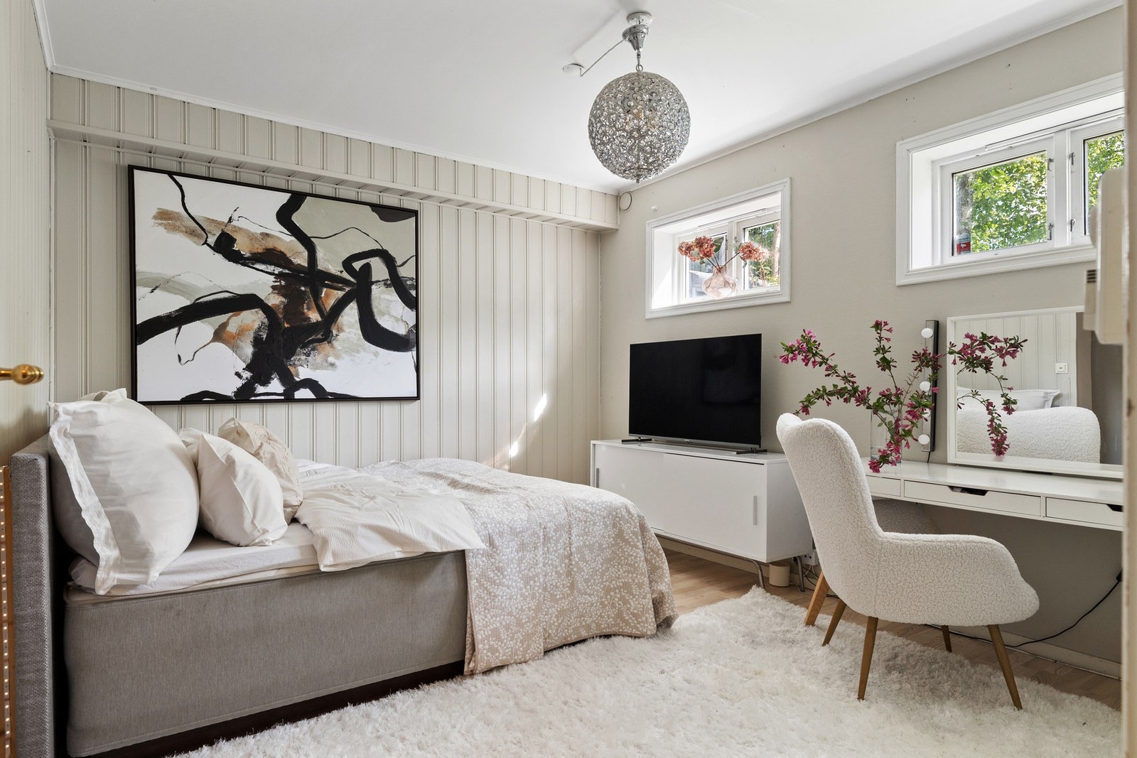 Disponibelt rom i under etasje benyttes i dag som soverom 5. Rommet er ikke godkjent for varig opphold Galleribilde