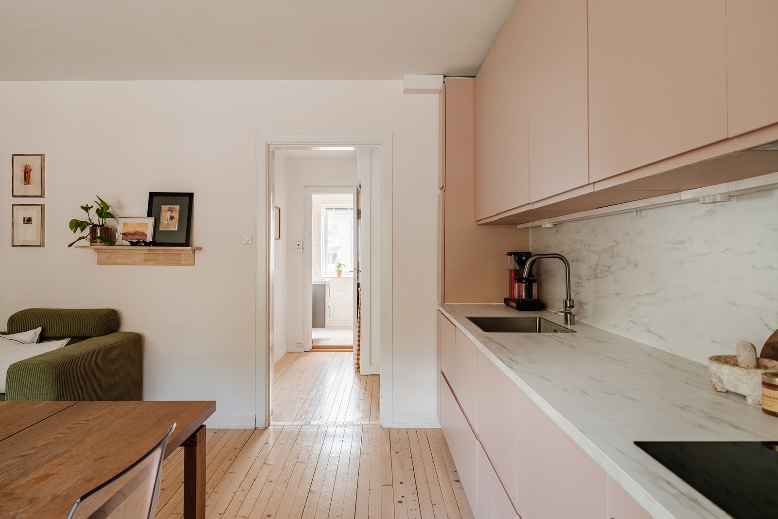 Gjennomgående planløsning. Galleribilde