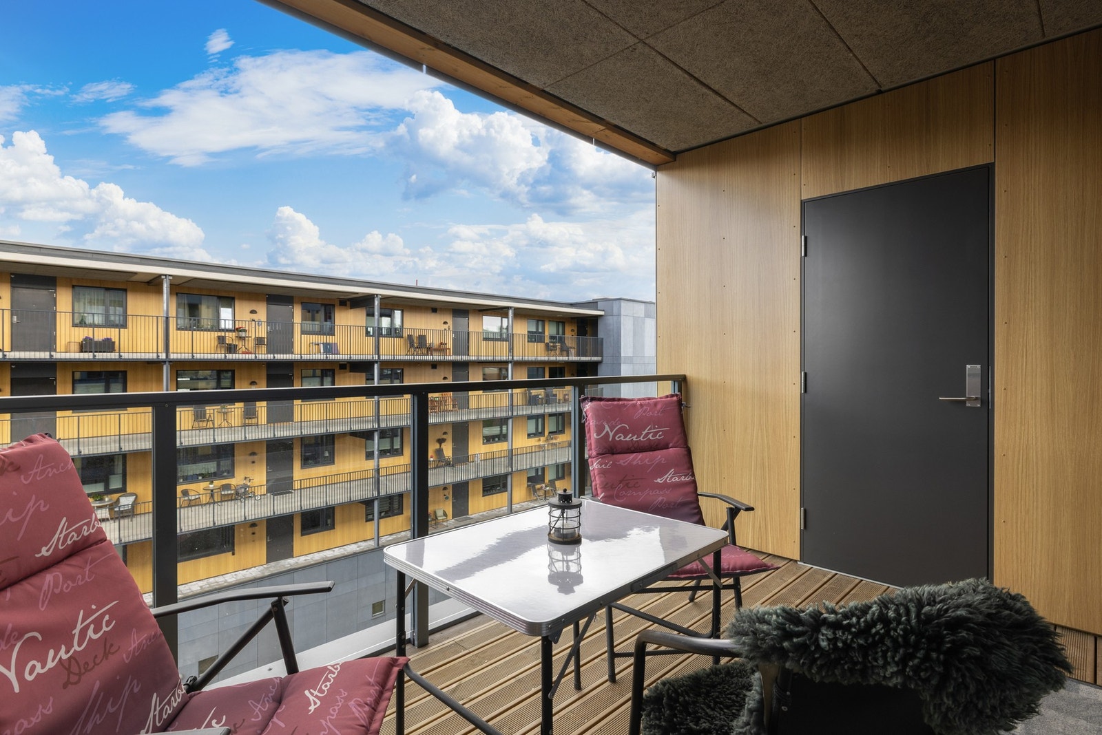 Adkomst til utvendig bod fra balkong. Galleribilde