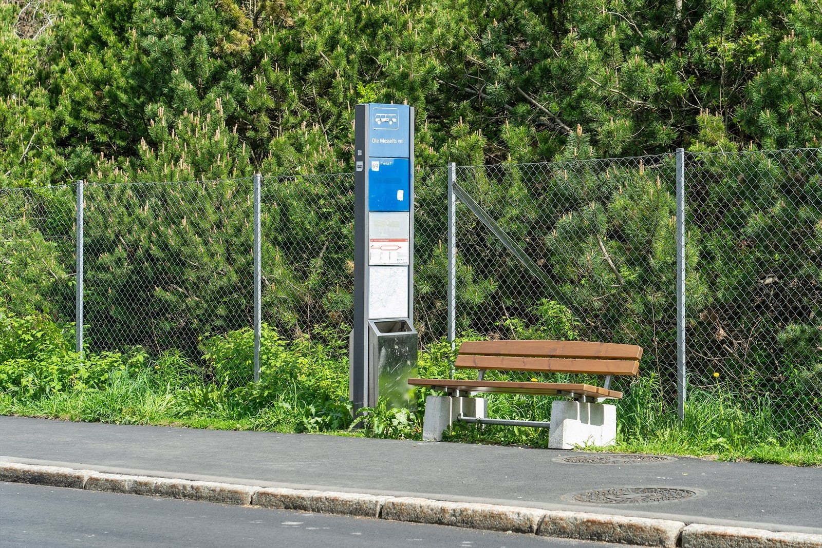 Bussholdeplass Ole Messelts vei Galleribilde