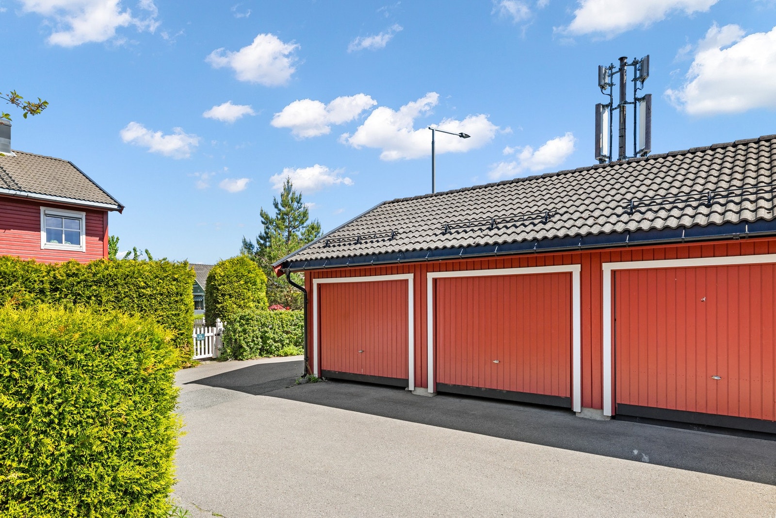 Garasjeplass på 17 m² med egen port. Galleribilde