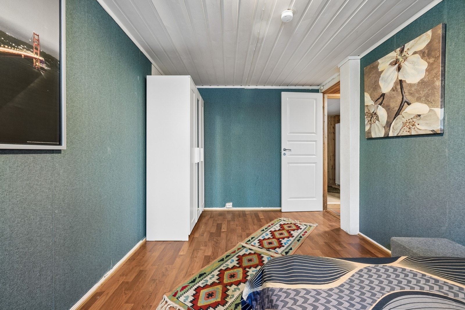 Stort og fint soverom Galleribilde