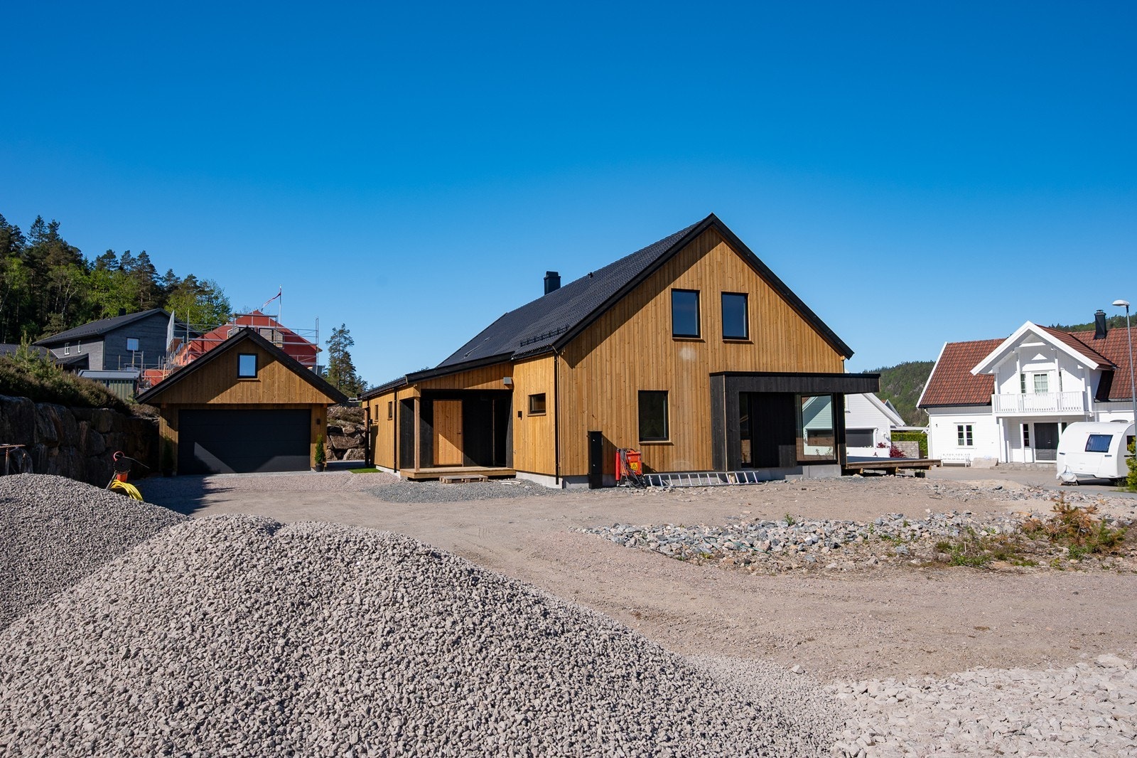 Hommelia 13a_03_ Galleribilde