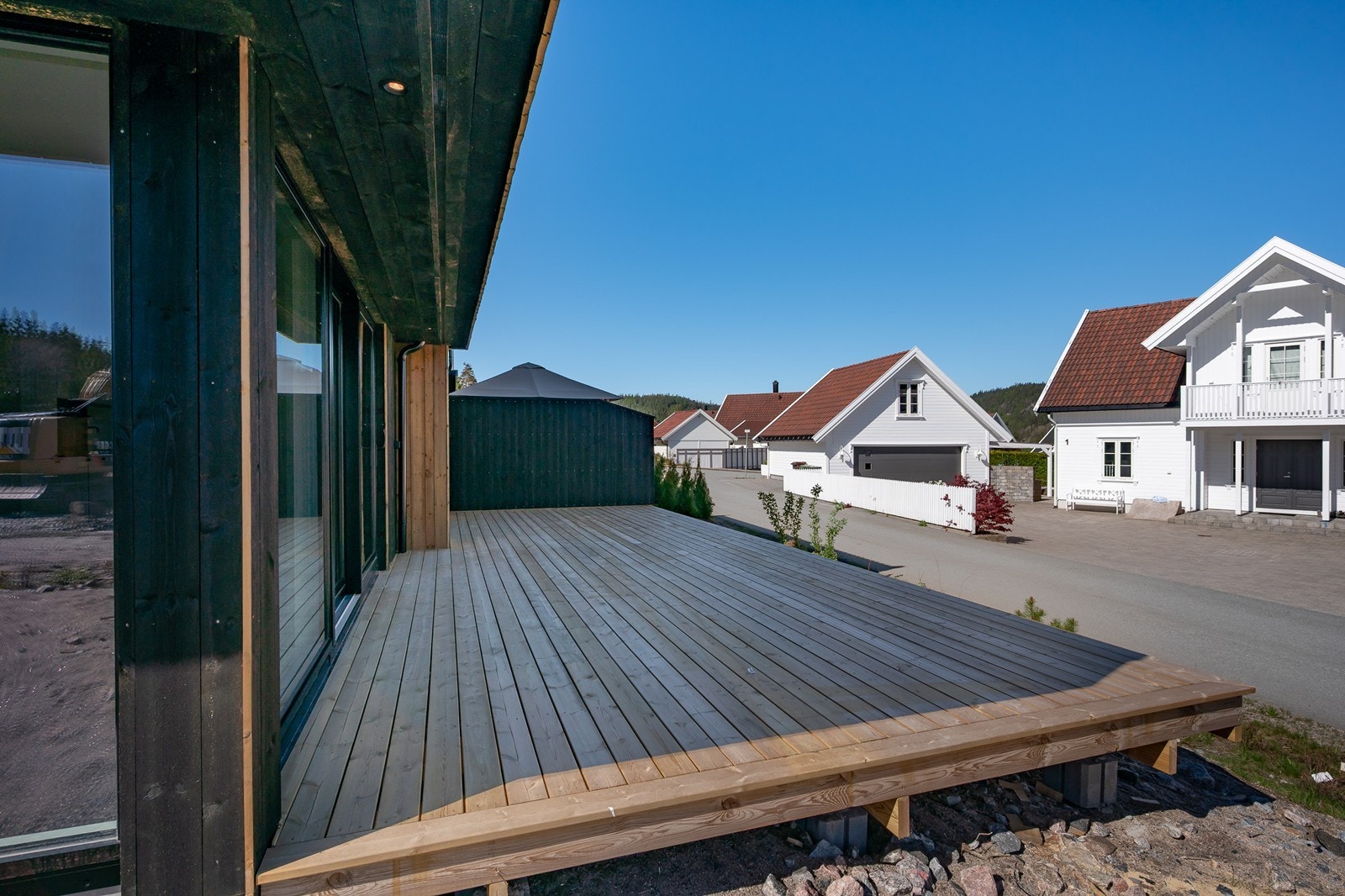 Hommelia 13a_06_ Galleribilde