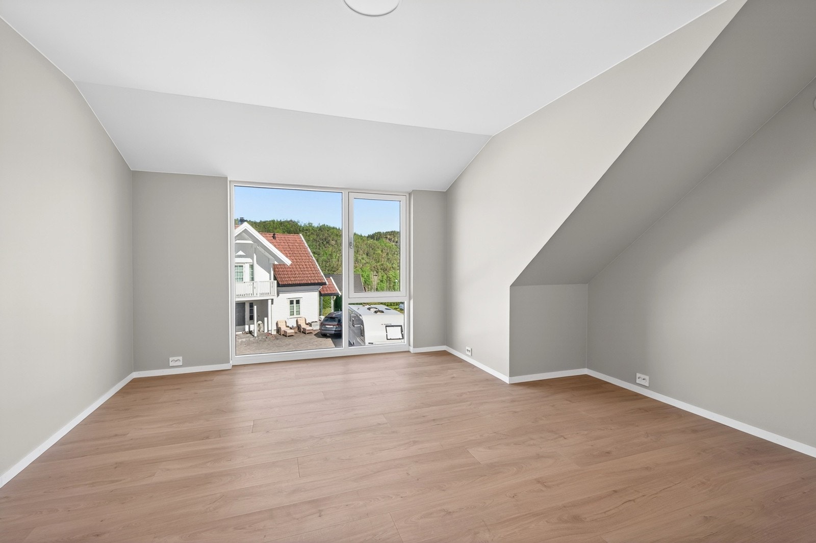 Hommelia 13a_24_ Galleribilde