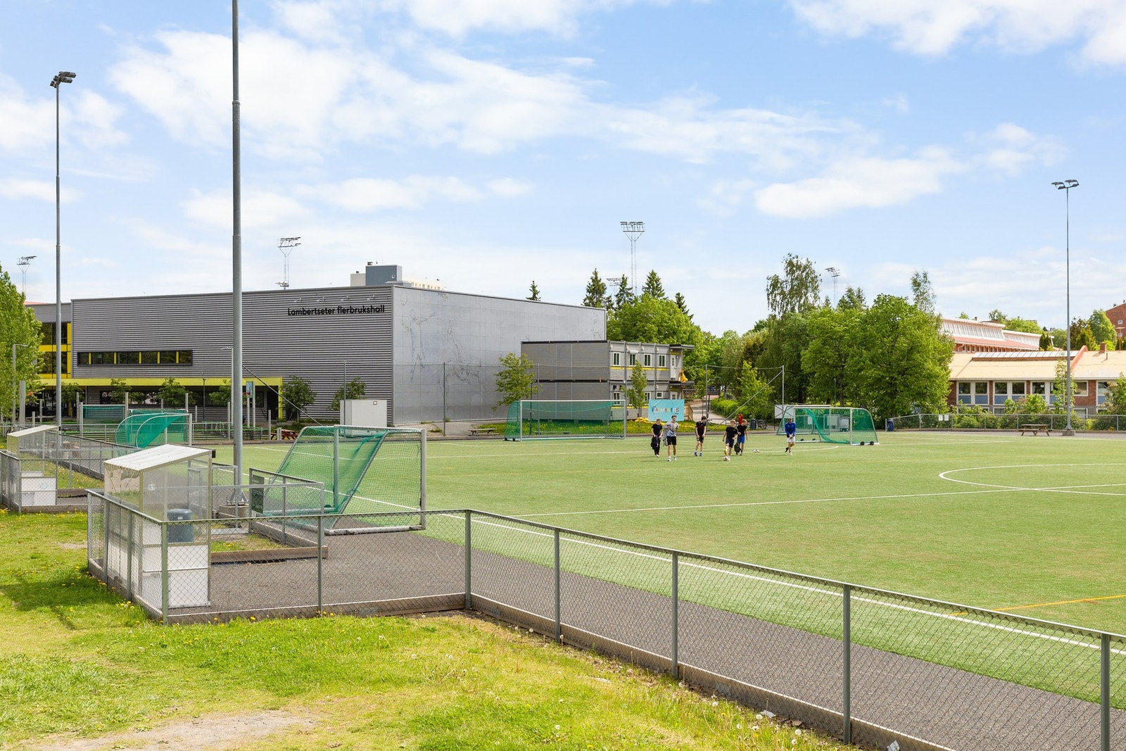 Lambertseter idrettspark. Galleribilde