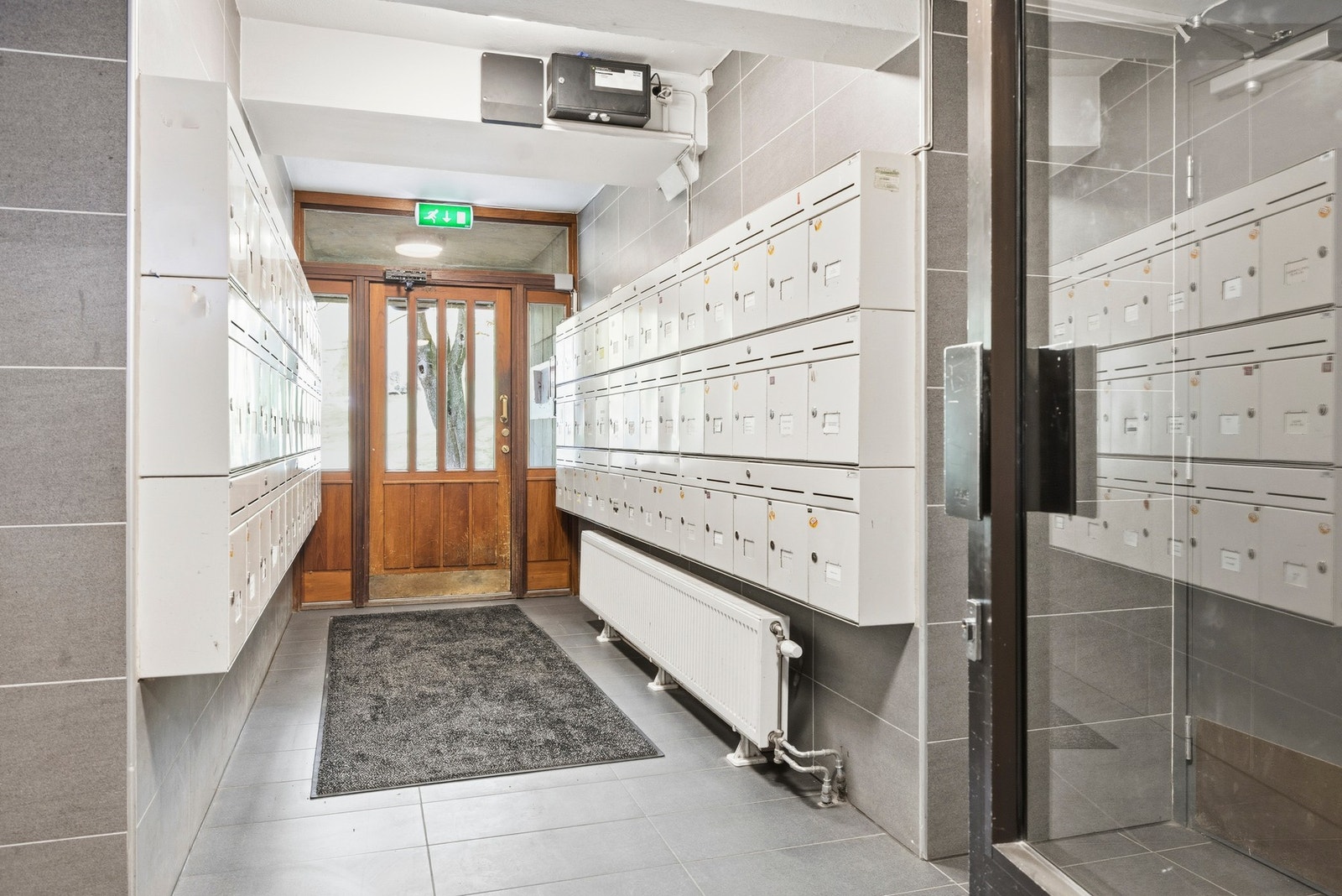 Felles inngangsparti. Galleribilde
