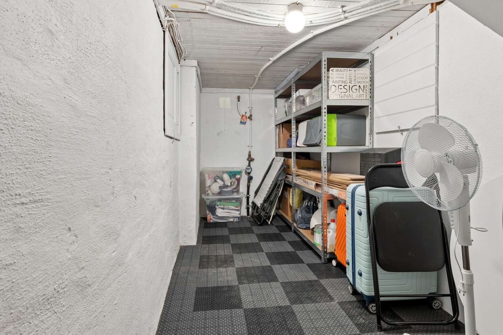 underetasje: Bod Galleribilde