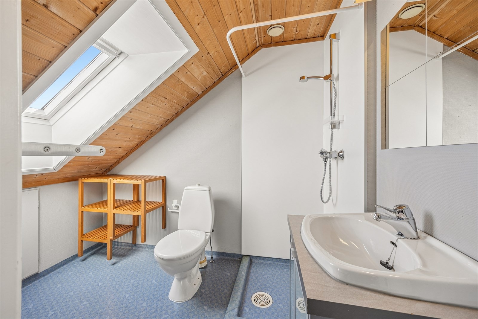 Dusjbad/wc i 3. etg. Galleribilde
