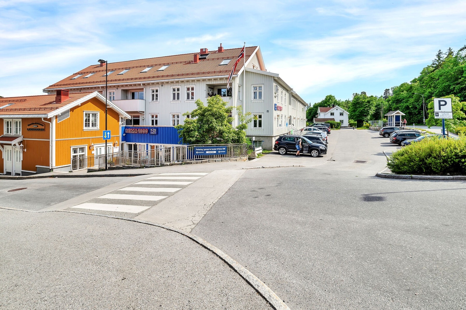 Rema 1000 og sushi Galleribilde