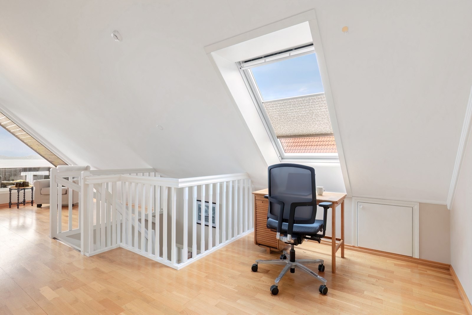 Loftstue Galleribilde