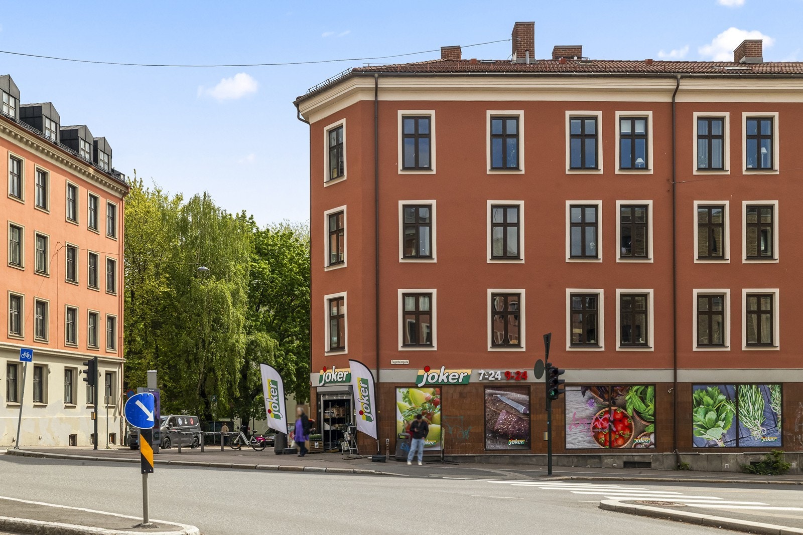 Umiddelbar nærhet til flere butikker og andre servicetilbud Galleribilde