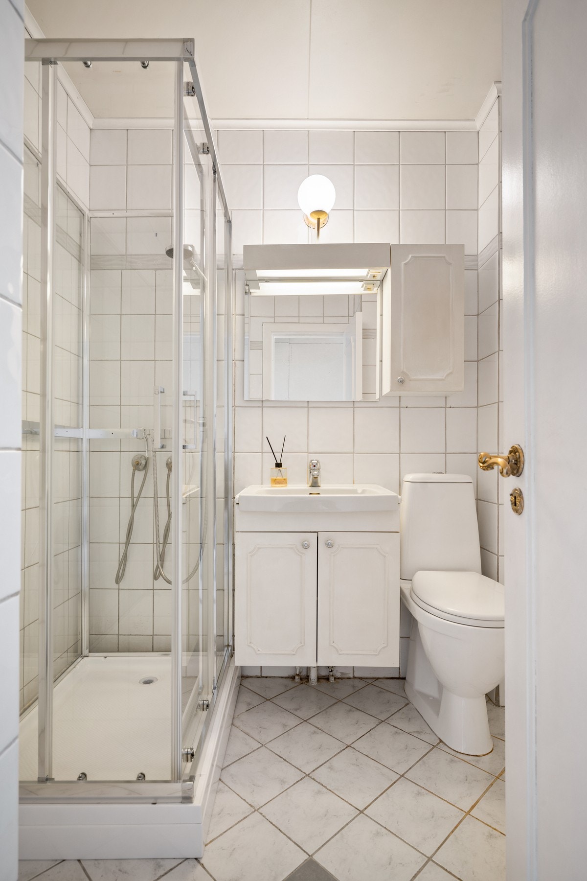 Bad med eldre standard og behov for oppgradering Galleribilde
