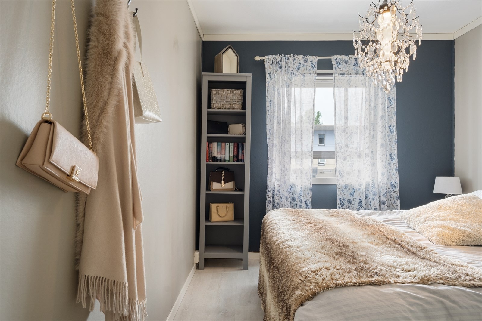 Stort hovedsoverom på 13 m². Galleribilde