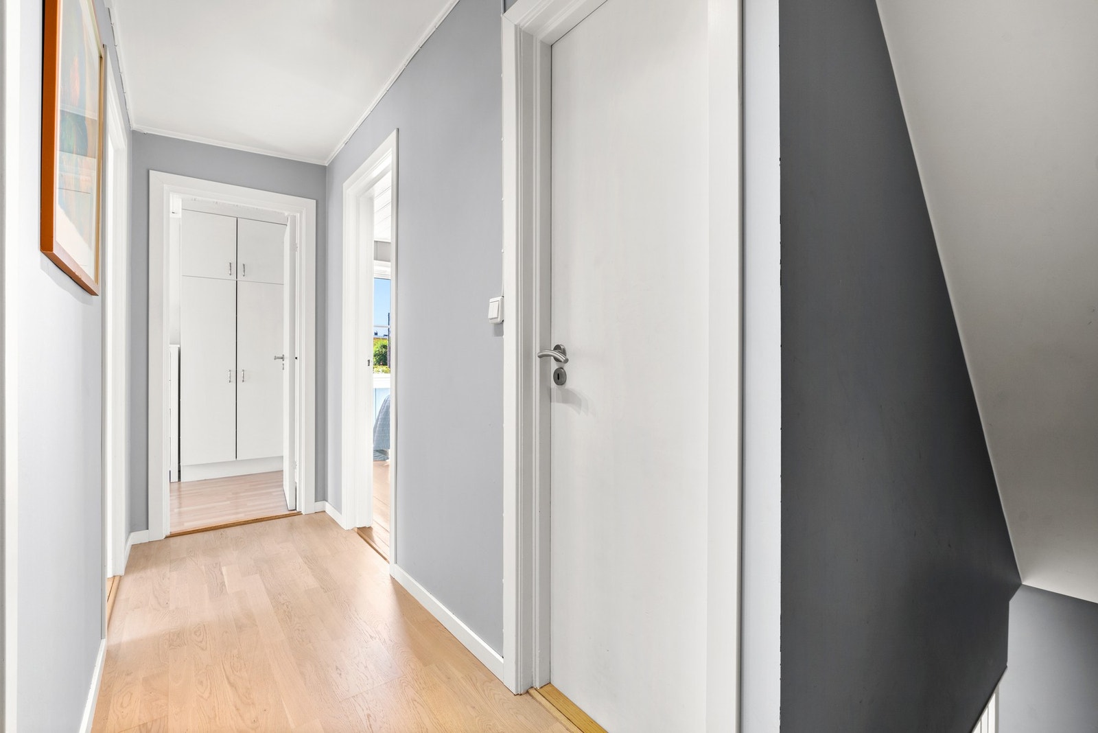 Borettslaget har en kollektiv avtale med Home Net med 1000/1000 mbit hastighet, som er inkludert i felleskostnadene. Galleribilde