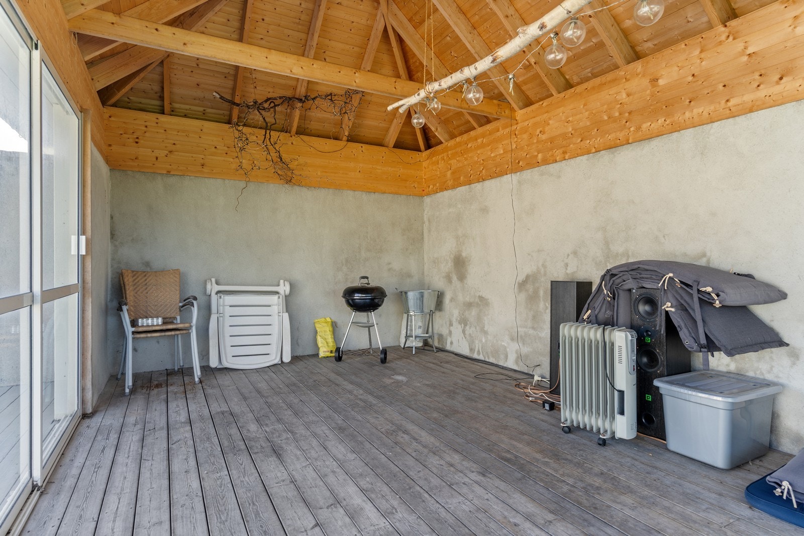 Sommerstue (uisolert). Galleribilde