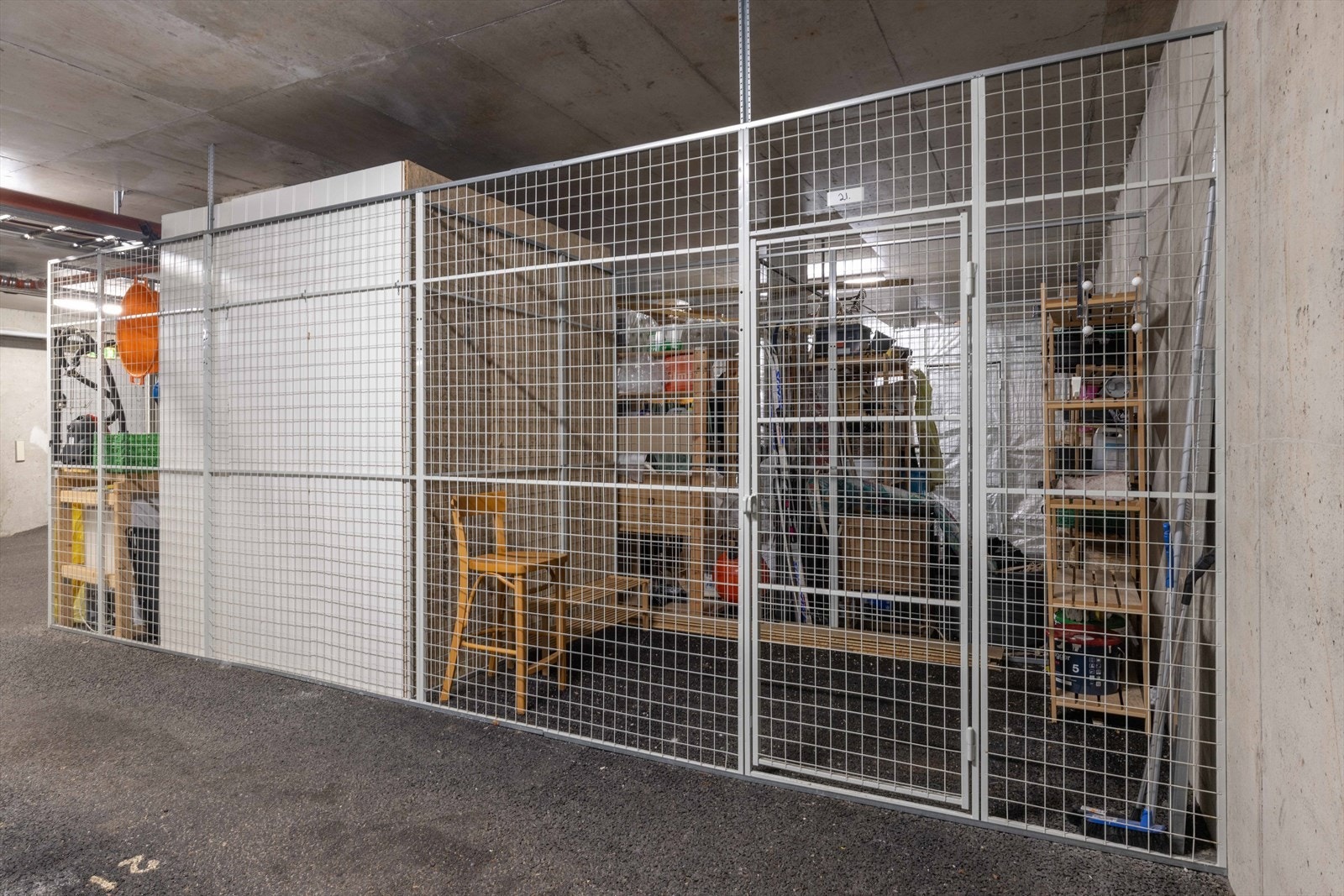 Ekstern bod på 5,4 m². Galleribilde