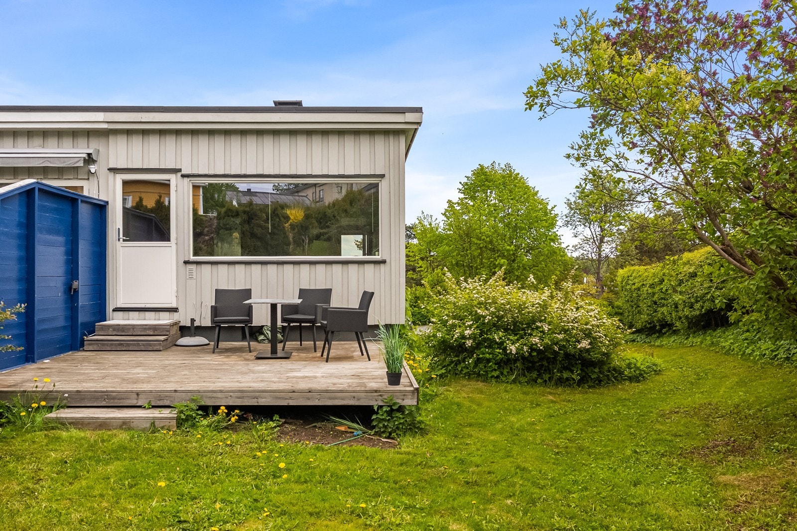 Rekkehus med god og innholdsrik planløsning over 2 plan. Galleribilde