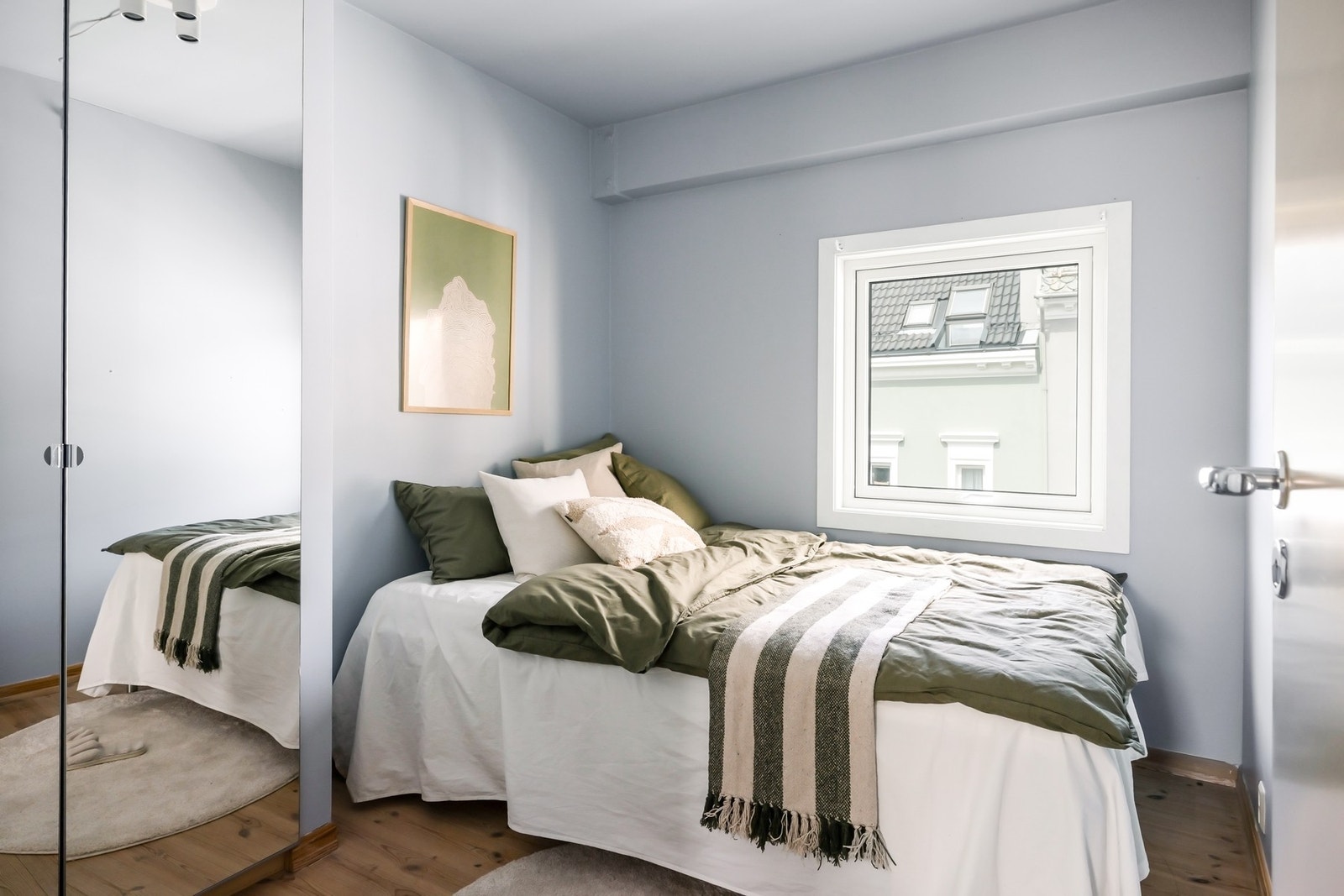 Soverommene måler 9,2 m², 12,7 m², 9,5 m² og 6,7 m². Galleribilde